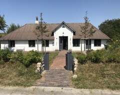 Toàn bộ căn nhà/căn hộ Historische Friesenkate Im Nationalpark Wattenmeer (Westerhever, Đức)