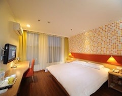 Hotel Home Inn (Beijing, China)