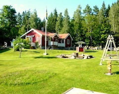 Hele huset/lejligheden Rest And Relaxation! With Sauna. Very Friendly, Swing, Sandbox (Nybro, Sverige)