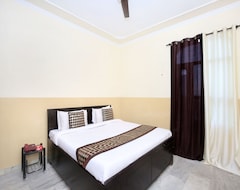 Hotel OYO 13140 Mayur palace (Chandigarh, Indija)