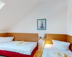 Hotel Type C / 38 - Apartment Complex Binzer Sterne (Binz, Germany)