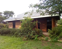 Entire House / Apartment Marianah Tourist (Ibanda, Uganda)
