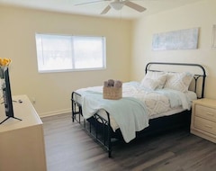 Koko talo/asunto Beautiful 2 Bedroom Unit Across From Uf Stadium (Gainesville, Amerikan Yhdysvallat)