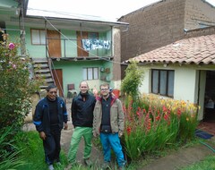 Entire House / Apartment Family House Carmelitas-yanaoca, Canas Cusco Peru Two Rooms Three Beds (Combapata, Peru)