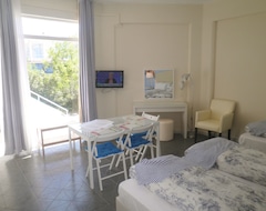 Hotel Seafront Studios and Apartments (Chios City, Grækenland)