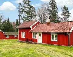 Toàn bộ căn nhà/căn hộ 2 Bedroomawesome Home In Kinnahult (Kinnahult, Thụy Điển)