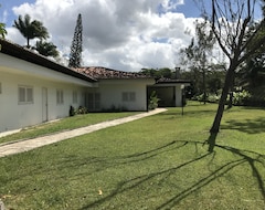 Entire House / Apartment Villa Rental, Fraternization, Event, Party, Pool, 4Qtos (Moreno, Brazil)