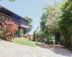 Khách sạn Warung Guest House (Imbituba, Brazil)