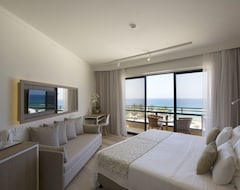 Hotel Venus Beach (Pafos, Cipar)