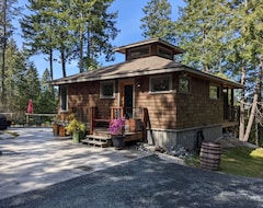 Casa/apartamento entero Monthly Cottage Rental Close To The Harbour (Savary Island, Canadá)