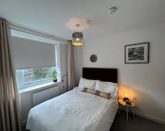 Cijela kuća/apartman Lovely Flat In Cheadle Hulme (Cheadle Hulme, Ujedinjeno Kraljevstvo)