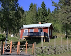 Koko talo/asunto Holiday At The High Coast With Lake View (Ullånger, Ruotsi)