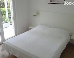 Koko talo/asunto Neva Apartments (Pag, Kroatia)