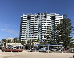 Khách sạn Grand Apartments Gold Coast (Southport, Úc)