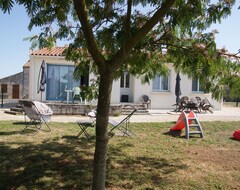 Cijela kuća/apartman Gîte 8/9 Personnes  Les 4 Saisons (Xanton-Chassenon, Francuska)