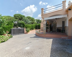 Cijela kuća/apartman Club Villamar - Cozy Villa With Private Swimming Pool Fenced Pool Situated In A Quiet Area (Vidreras, Španjolska)