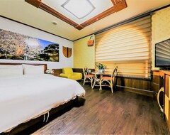 Hotelli Pine Motel (Boryeong, Etelä-Korea)