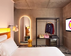 Hotel Mama Shelter Lille (Lille, France)