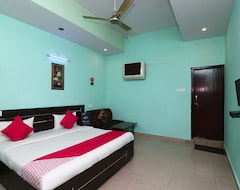 Hotel OYO 16905 The Rohtak Hyatt (Rohtak, Indija)