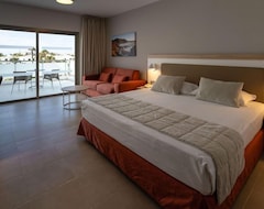Hotel Lanzarote Village (Puerto del Carmen, Spain)