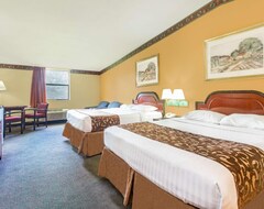 Hotel Howard Johnson By Wyndham Lake City (Lake City, USA)
