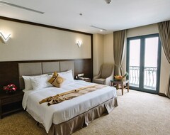 Duc Huy Grand Hotel And Spa (Lai Châu, Vietnam)