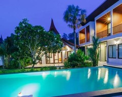 Khách sạn Modern Relax (Ban Si Thanu, Thái Lan)