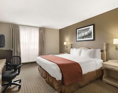 Khách sạn Travelodge Suites Moncton (Moncton, Canada)