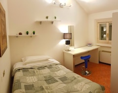 Khách sạn Mosaico Aparthotel (Modena, Ý)