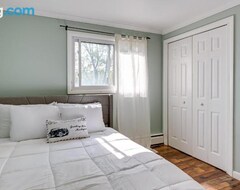 Koko talo/asunto Bright Lexington Vacation Rental With Sunroom! (Lexington, Amerikan Yhdysvallat)