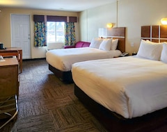 Hotel Quality Inn & Suites (Clearwater, Canada)