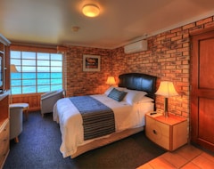 Khách sạn Stanley Village Waterfront Accommodation (Stanley, Úc)