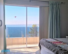 Tüm Ev/Apart Daire 57 Protea, Sleeps 4, Sea View With Private Pool (Gordons Bay, Güney Afrika)