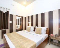 Khách sạn Hotel Golden Woods (Amritsar, Ấn Độ)