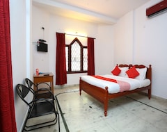 Hotel OYO 16717 Sreekrishna Kailas Inn (Thrissur, Indien)