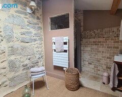 Cijela kuća/apartman Le Caprice / Spa & Sauna Gîte (Génissieux, Francuska)