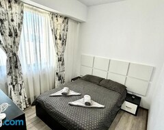 Hele huset/lejligheden Taste Of Iasi - Two Room Apartment - Central - Sunset Touch (Iaşi, Rumænien)