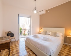 Khách sạn Castalia Apartments & Rooms (Taormina, Ý)