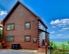 Hotel At The Top Cabin (Sevierville, USA)