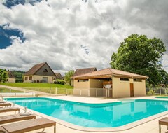 Toàn bộ căn nhà/căn hộ Modern House On Small Holiday Park With Pool (Lacapelle-Marival, Pháp)