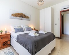 Khách sạn Vita Portucale | Sandset Beach House Iii (Almada, Bồ Đào Nha)