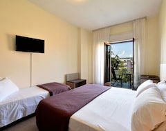Khách sạn Hotel Diano Marina (Diano Marina, Ý)