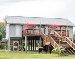 Toàn bộ căn nhà/căn hộ Fun Modern Cabin On The Beautiful Ocoee River (Benton, Hoa Kỳ)
