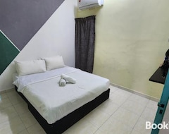 Casa/apartamento entero Guest House at Johor Bahru (Pulai, Malasia)