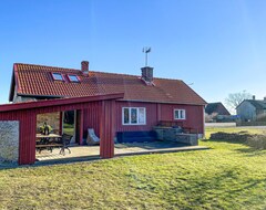 Toàn bộ căn nhà/căn hộ Enjoy The Tranquillity And Idyllic Setting Of This Vacation Home With A View Of The Sea And The Wetl (Degerhamn, Thụy Điển)