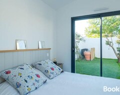 Casa/apartamento entero Maison Familiale Neuve Avec Piscine Chauffee (La Noue, Francia)