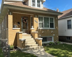 Toàn bộ căn nhà/căn hộ Small Hidden Gem (Chicago, Hoa Kỳ)
