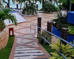 Entire House / Apartment Ph Coronado Bay On The Beach Mountain & Ocean View (Las Lajas, Panama)