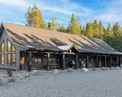 Koko talo/asunto The Antler Ridge Cabin (Valemount, Kanada)