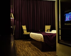 Khách sạn Mohan Vilaas Hotel & Resort (Delhi, Ấn Độ)